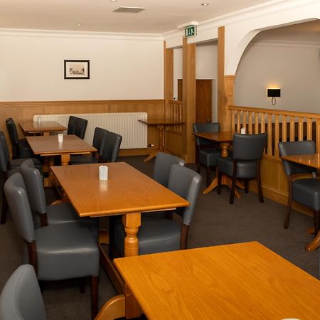 Station Hotel Ellon Ngoại thất bức ảnh