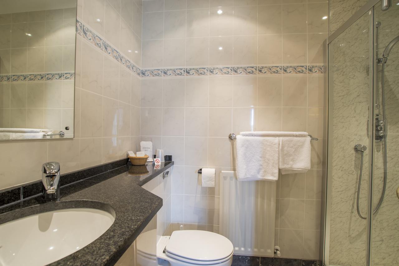 Station Hotel Ellon Ngoại thất bức ảnh